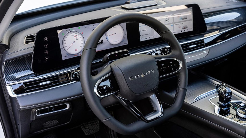 Tiggo 7 Plug-in Hybrid Black Friday Chery