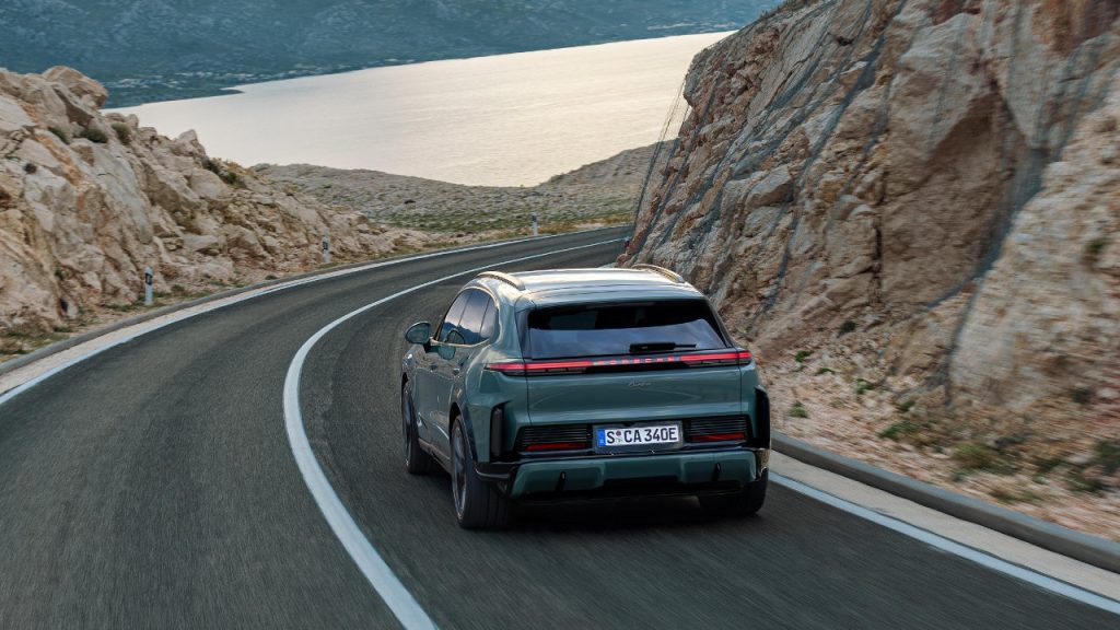 Porsche Cayenne Electric 2025