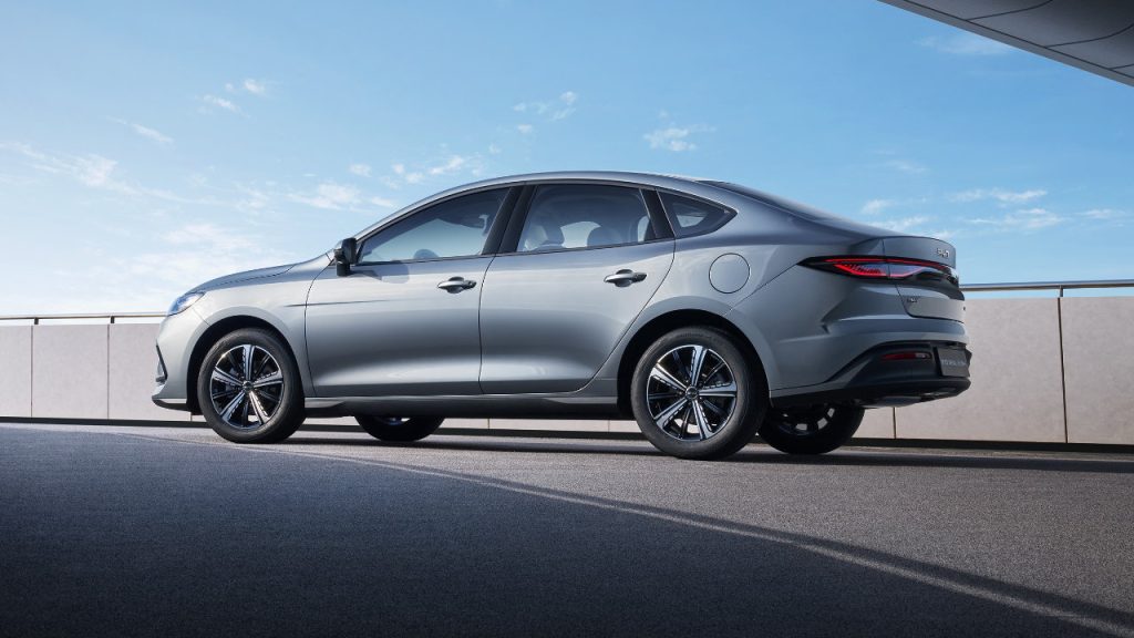 BYD Seal 5 DM-i διαθέσιμο στην Ελλάδα, τιμή 2025