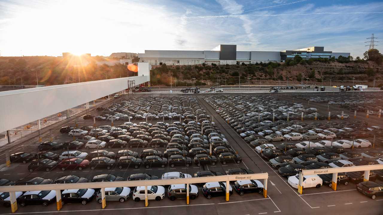 Εργοστάσιο μπαταριών seat cupra 2025