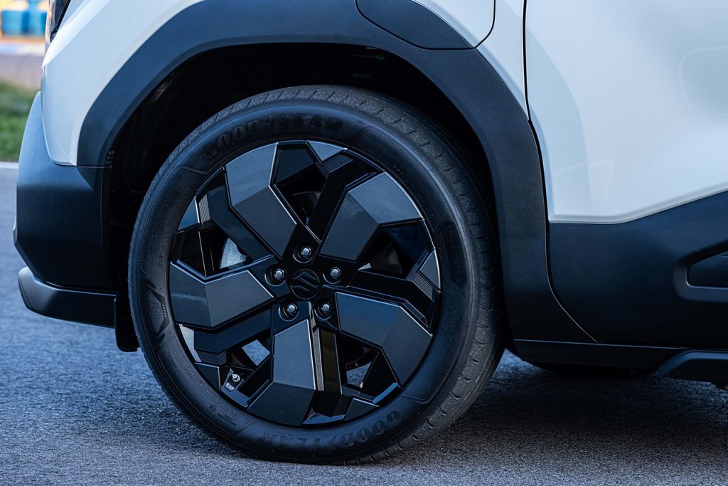 suzuki e Vitara στην Ελλάδα 2025