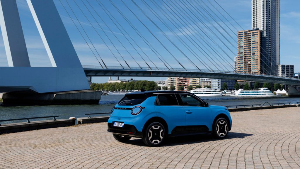 Nissan Micra 6η γενιά έρχεται