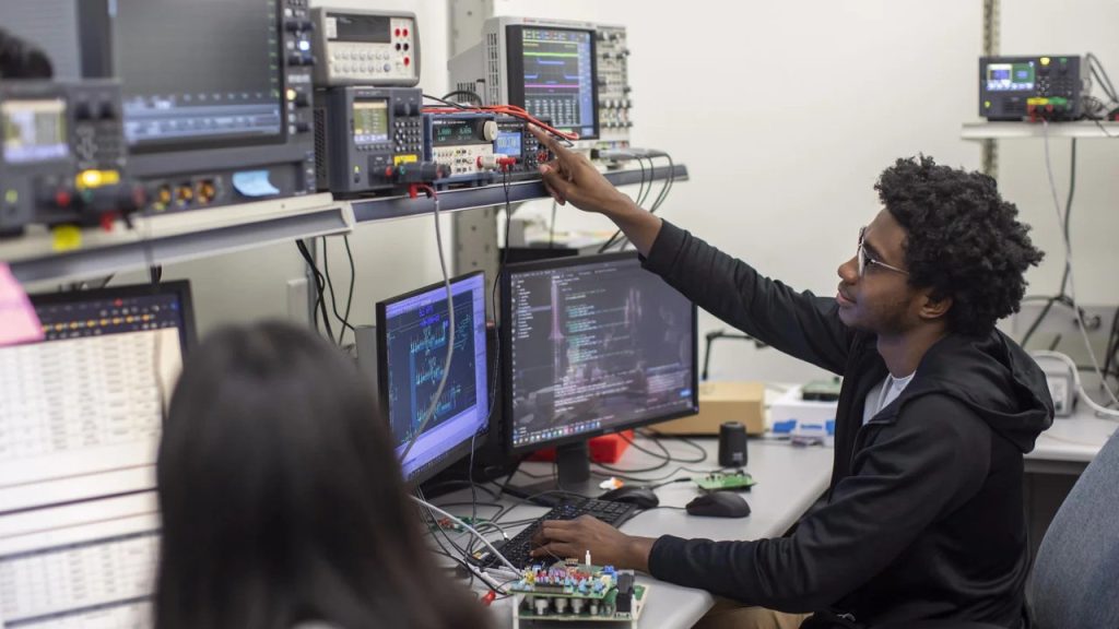 Ford τεχνολογίες AI και BluCruise 2026