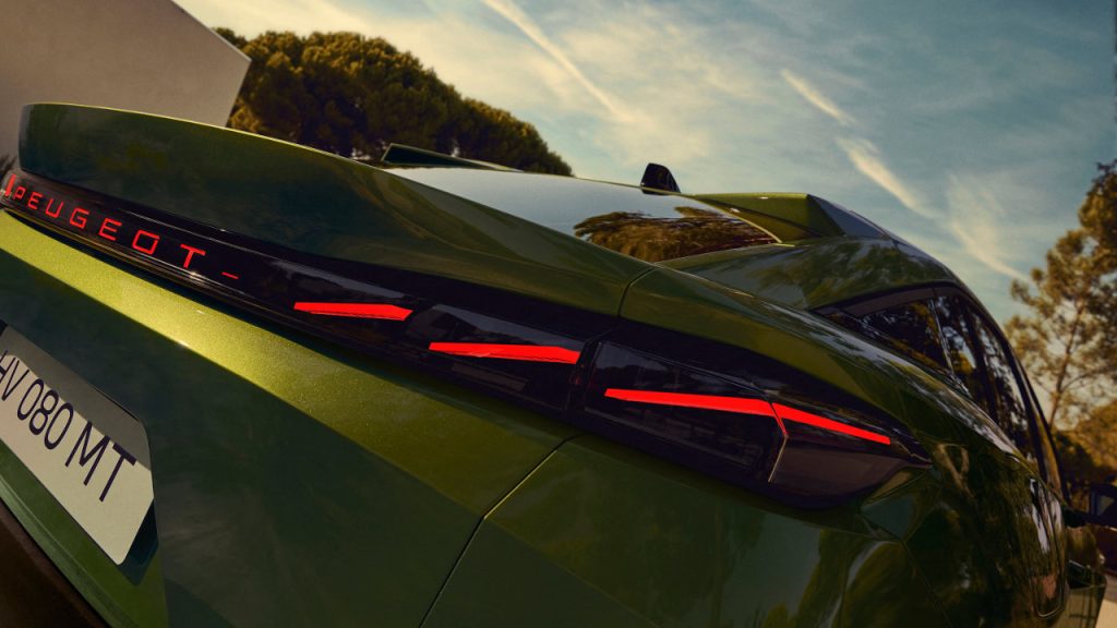 Νέο Peugeot 408 2026