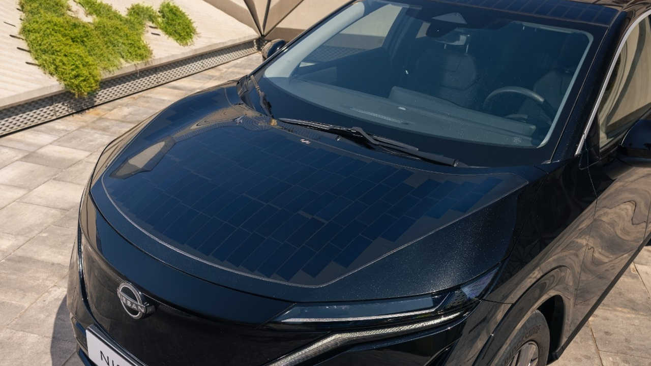 Nissan Ariya φόρτιση μέσω ηλιακής ενέργειας 2026