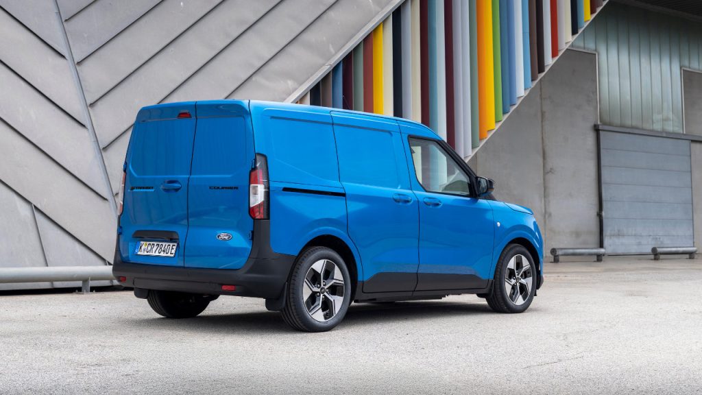 Ελαφρύ επαγγελματικό van Ford E-Transit Courier 2026