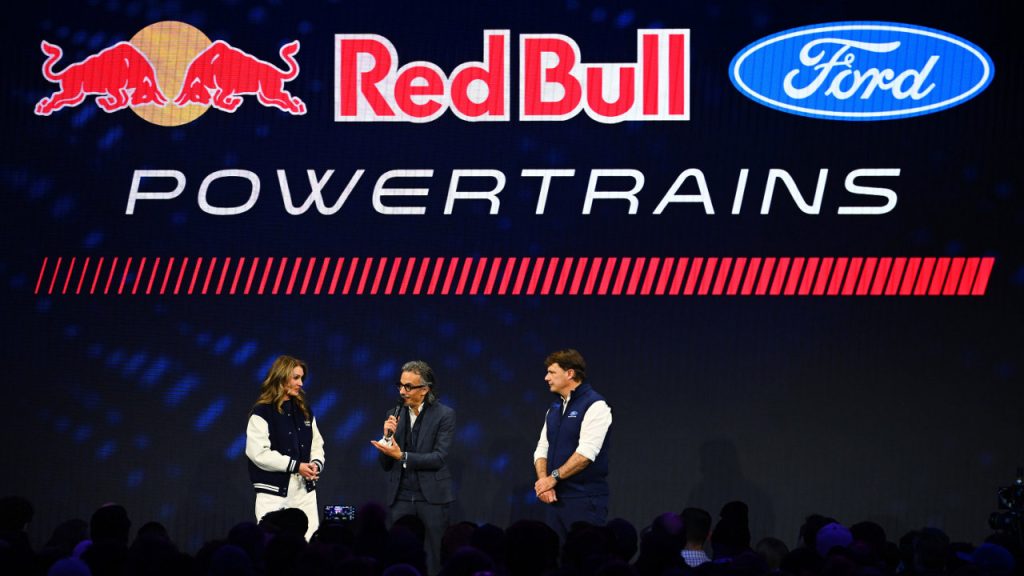 Η είσοδος της Ford στη Formula 1 επιταχύνει την εξέλιξη προηγμένων τεχνολογιών που περνούν μέσα από τους αγώνες και έπειτα εφαρμόζονται στα επιβατικά της μοντέλα.