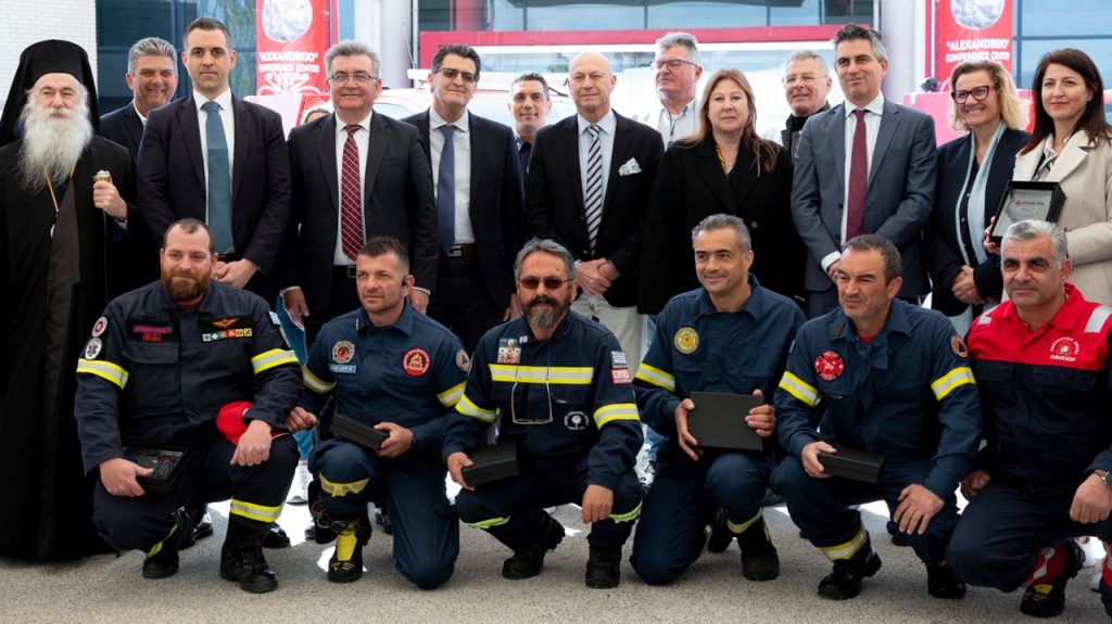 Δωρεά πυροσβεστηκών οχημάτων Βαρδινογιάννειο Ίδρυμα - Motor Oil 2026