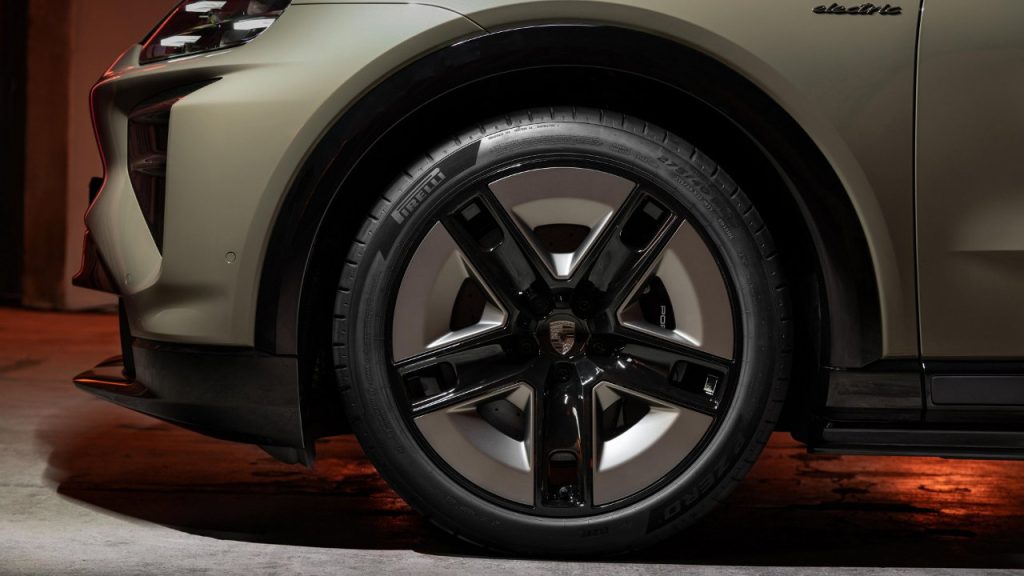 Porsche Cayenne Coupe Electric 2026