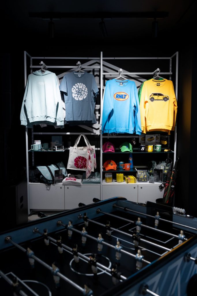 Renault experience store rnlt 2026