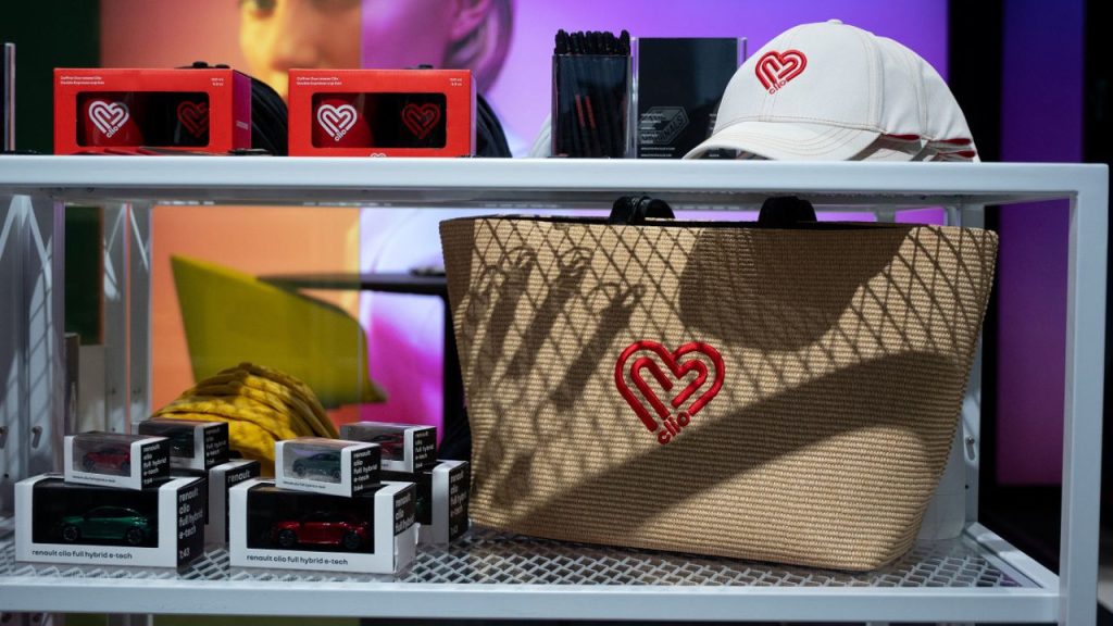 Renault experience store rnlt 2026