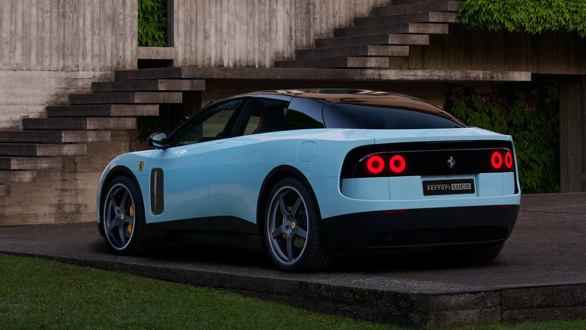 Ferrari Luce Rear 3/4