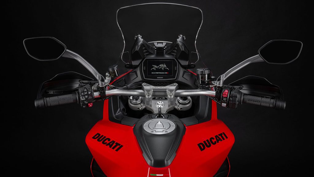 Ducati Multistrada V2 με δώρα και χαμηλότοκο χρηματοδοτικό 2026