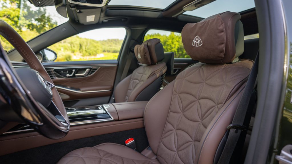 Mercedes-Maybach S-Class 2026