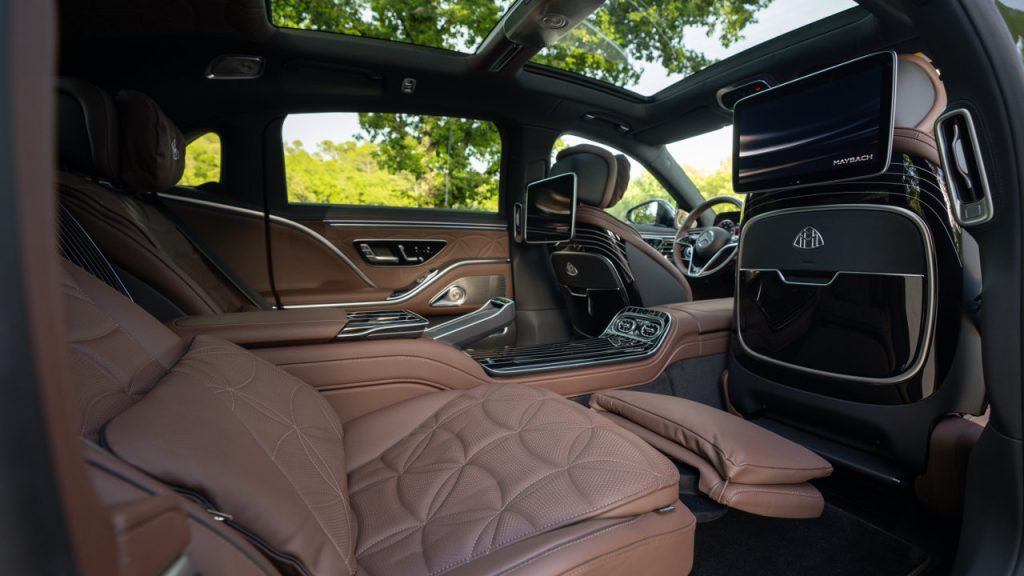 Mercedes-Maybach S-Class 2026