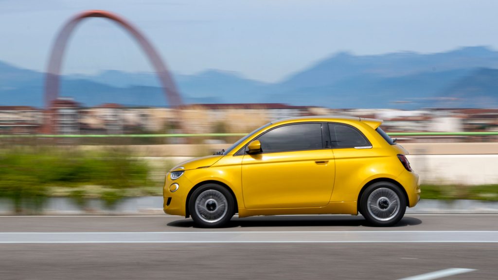 FIAT 500 Hybrid