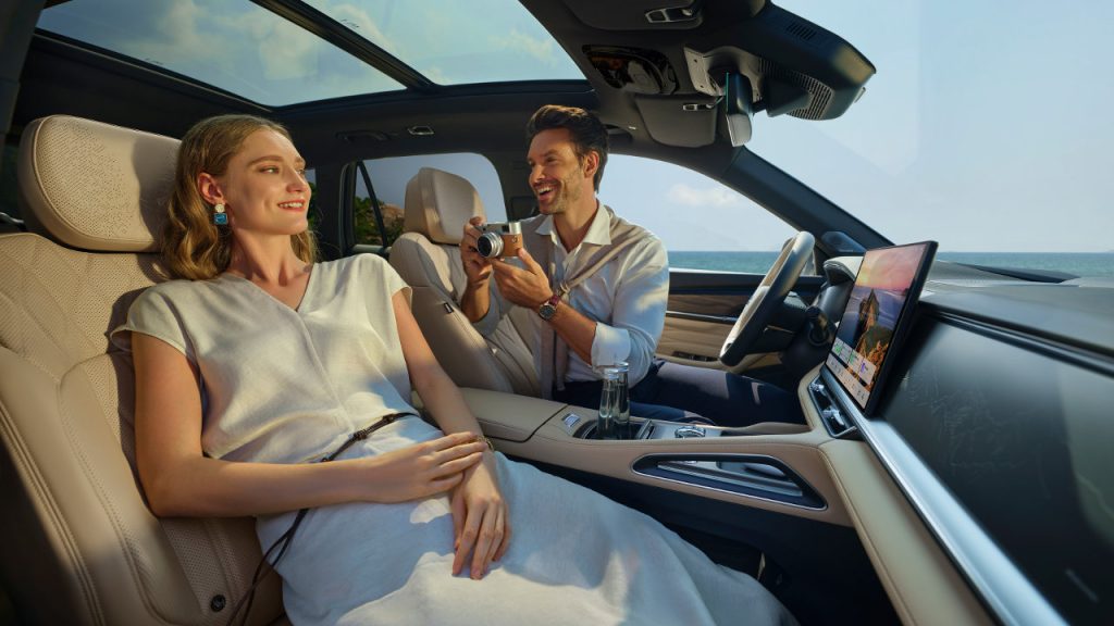 Geely Monjaro EM-i Παρίσι 2026