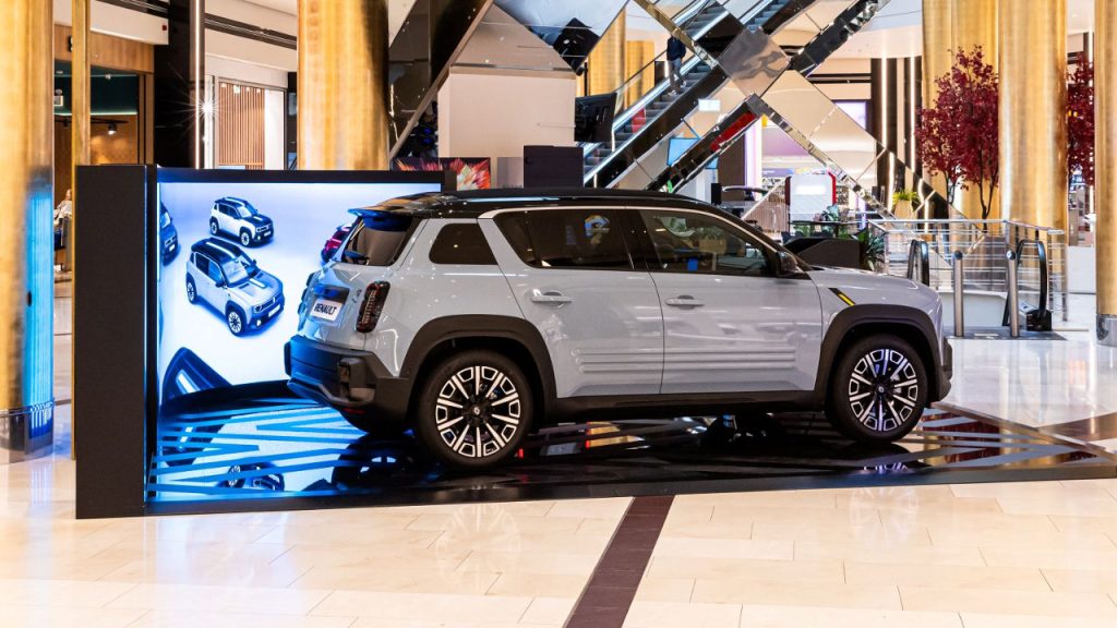 Renault 4 E-Tech Electric στο Golden Hall 2026