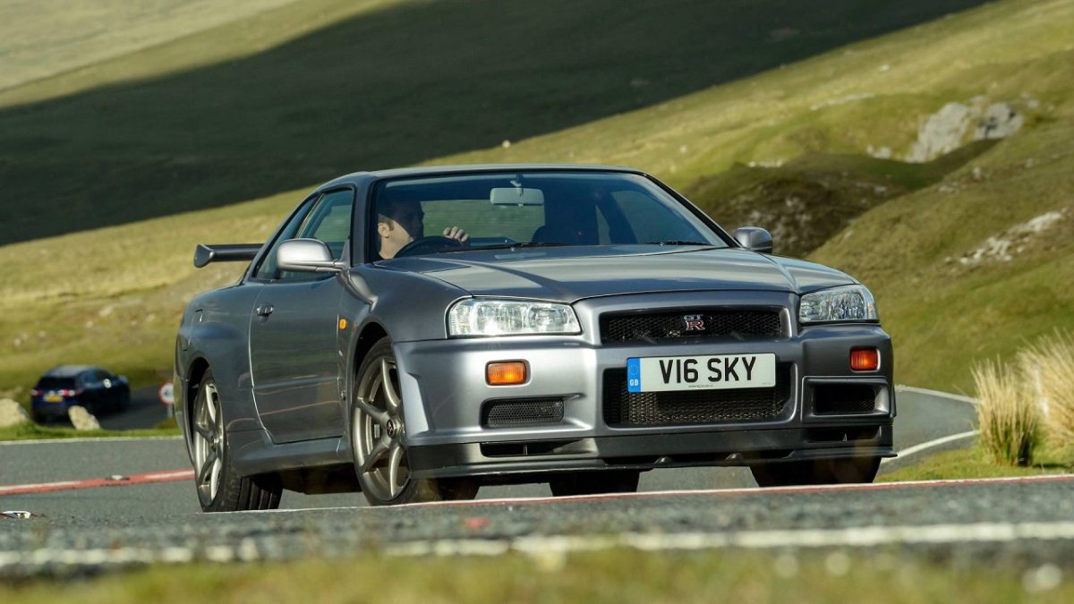 1999-nissan-skyline-gt-r-r34 (1)
