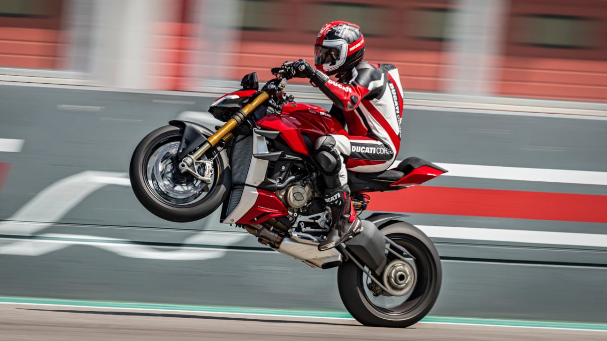ducati streetfighter V4 2020