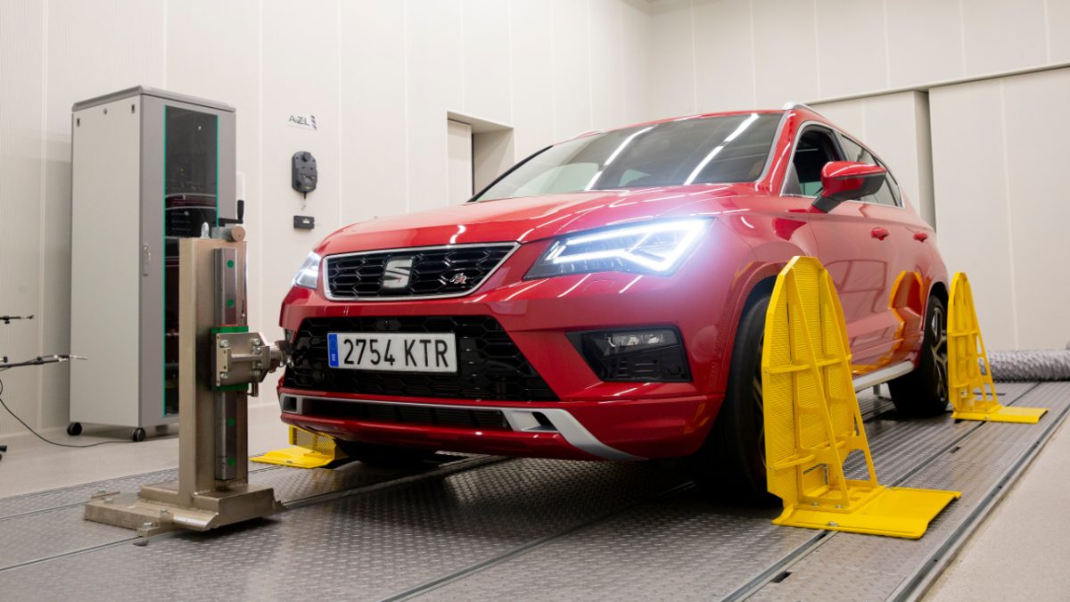 Seat ανηχοϊκός θάλαμος