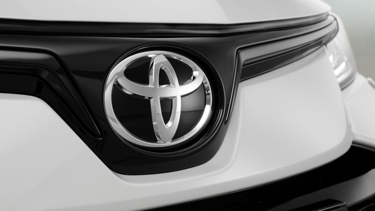 2020_toyota_corolla_gr-13