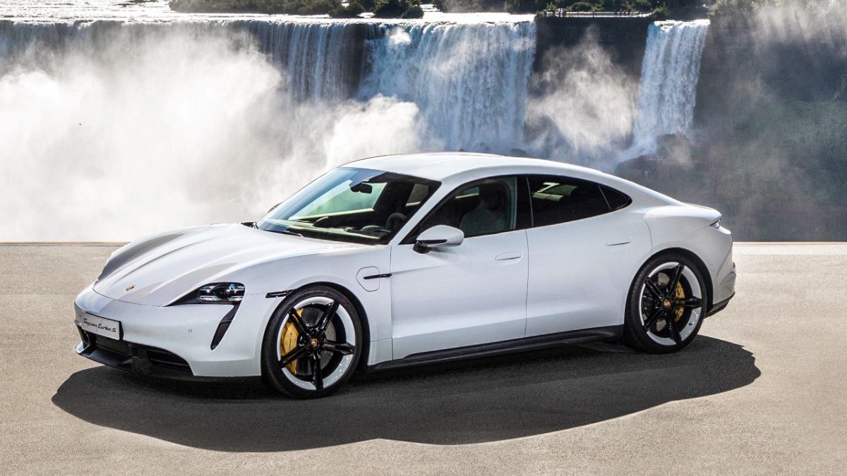 Porsche Taycan βραβείο 2020