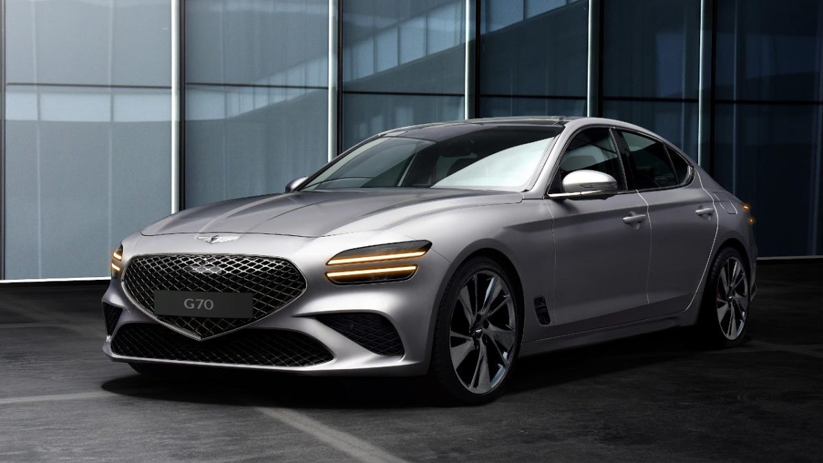 2021-genesis-g-70-sedan
