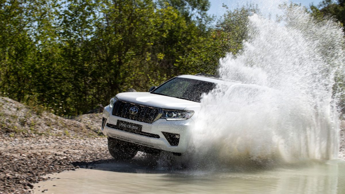 2020 Toyota Land Cruiser