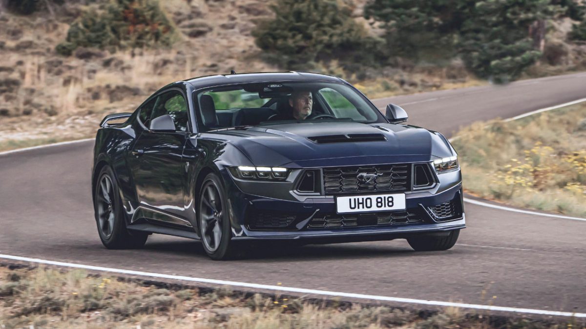 Ford Mustang Dark Horse