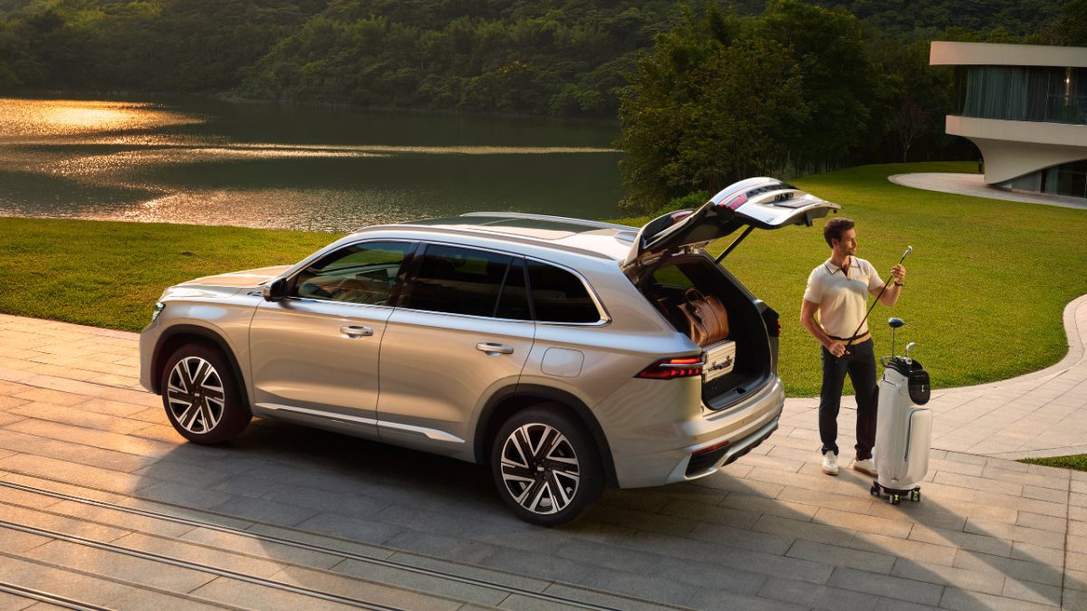 Geely Monjaro EM-i Παρίσι 2026