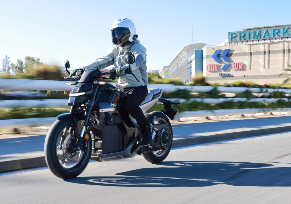 Honda WN7 ηλεκτρική μοτοσυκλέτα 2026