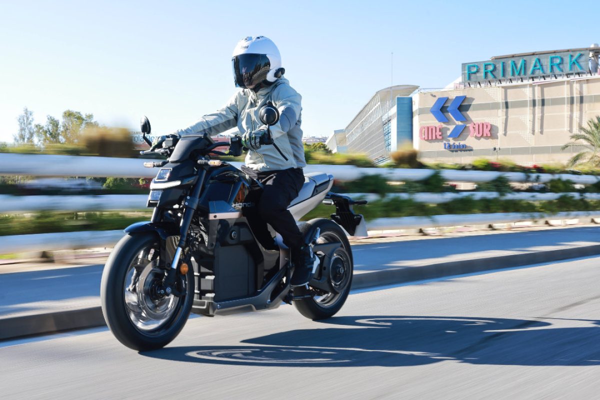 Honda WN7 ηλεκτρική μοτοσυκλέτα 2026