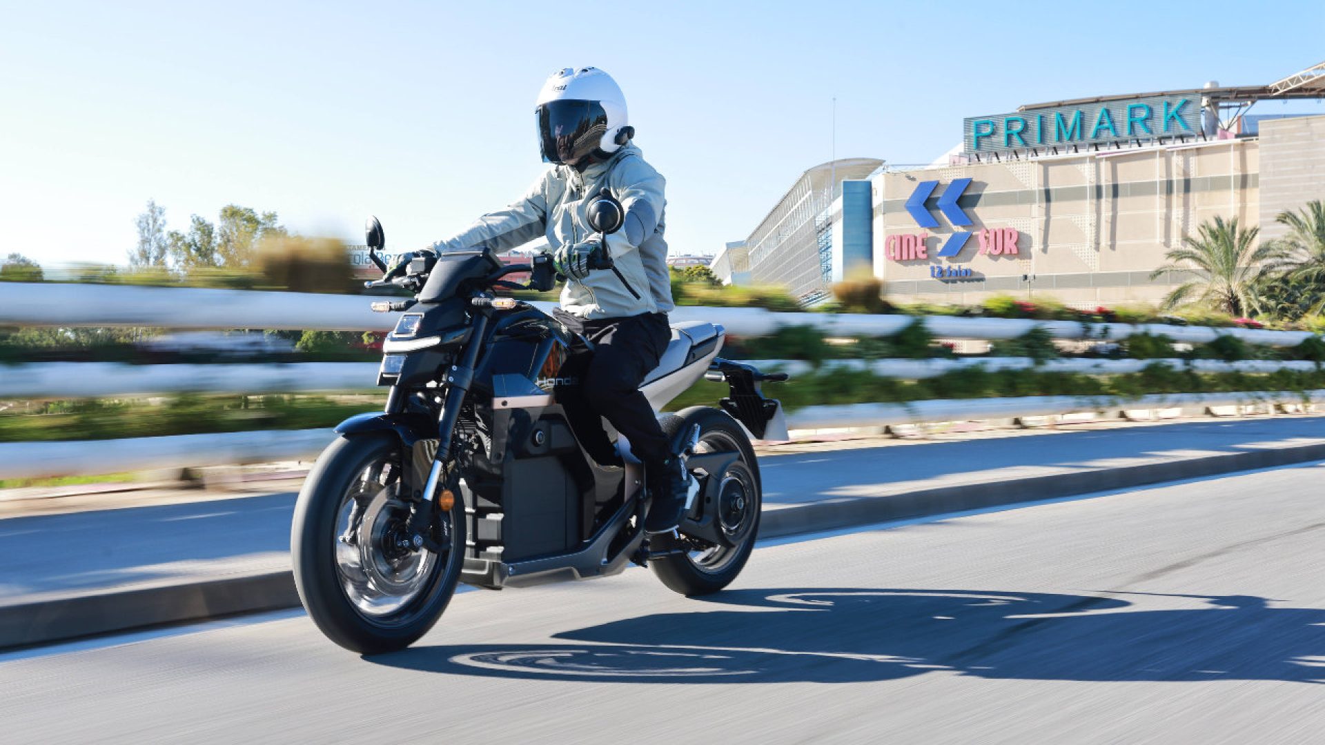 Honda WN7 ηλεκτρική μοτοσυκλέτα 2026