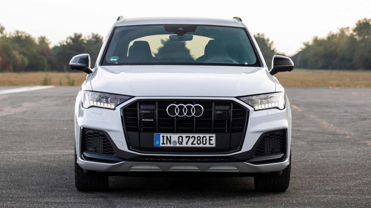 Audi-Q7_TFSI_e_quattro_4