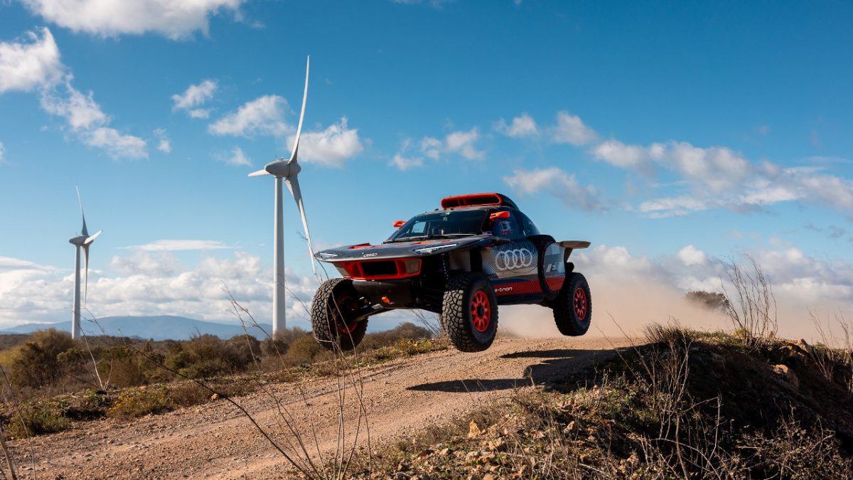 Audi RS Q e-tron δοκιμές για το Dakar