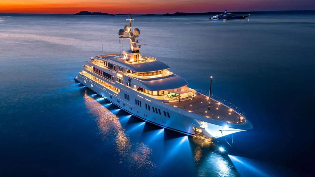 Aurora Super Yacht