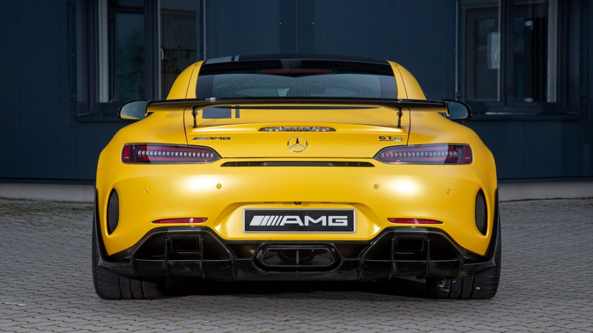 Mercedes-AMG GT R