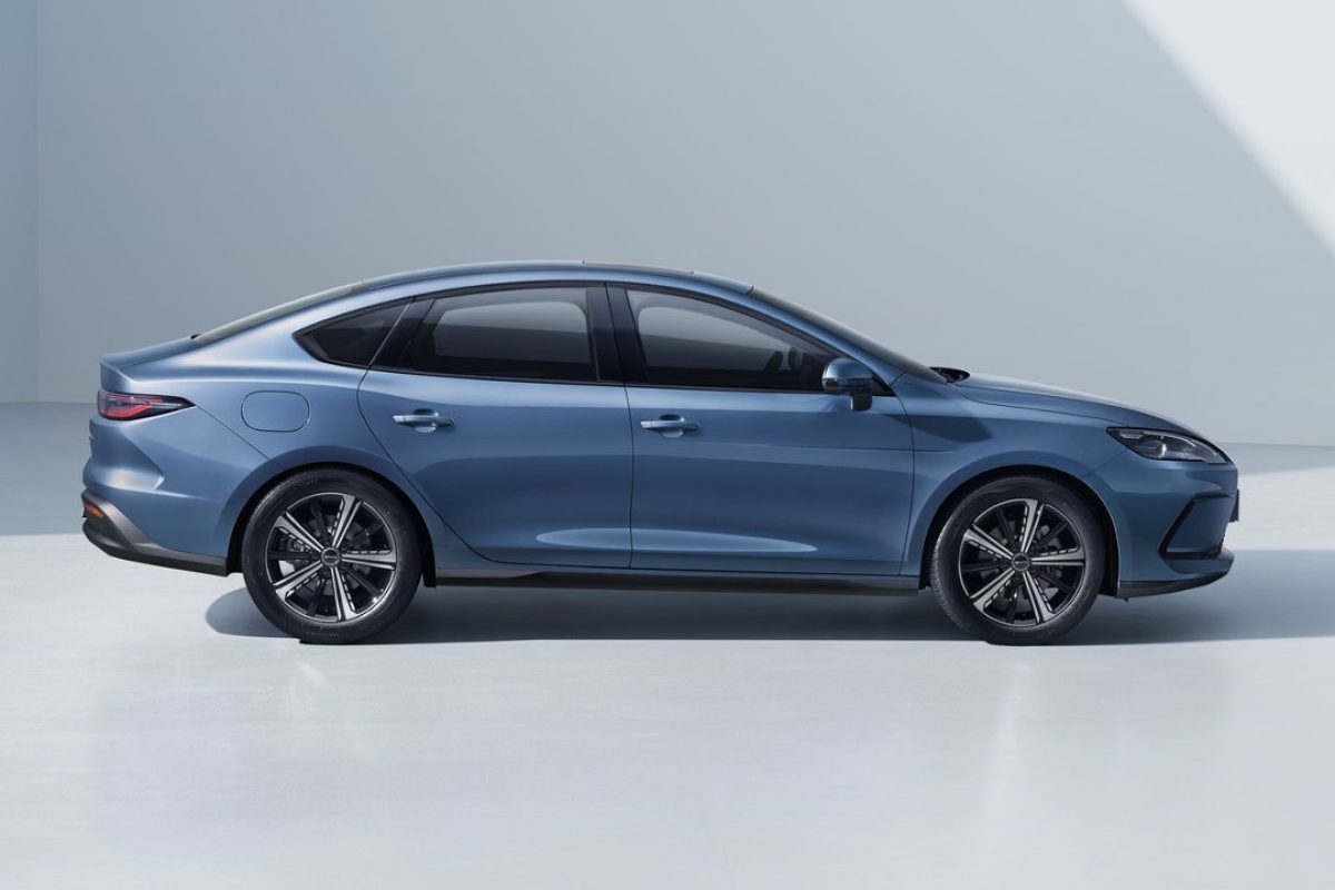 BYD Seal 5 DM-i διαθέσιμο στην Ελλάδα, τιμή 2025