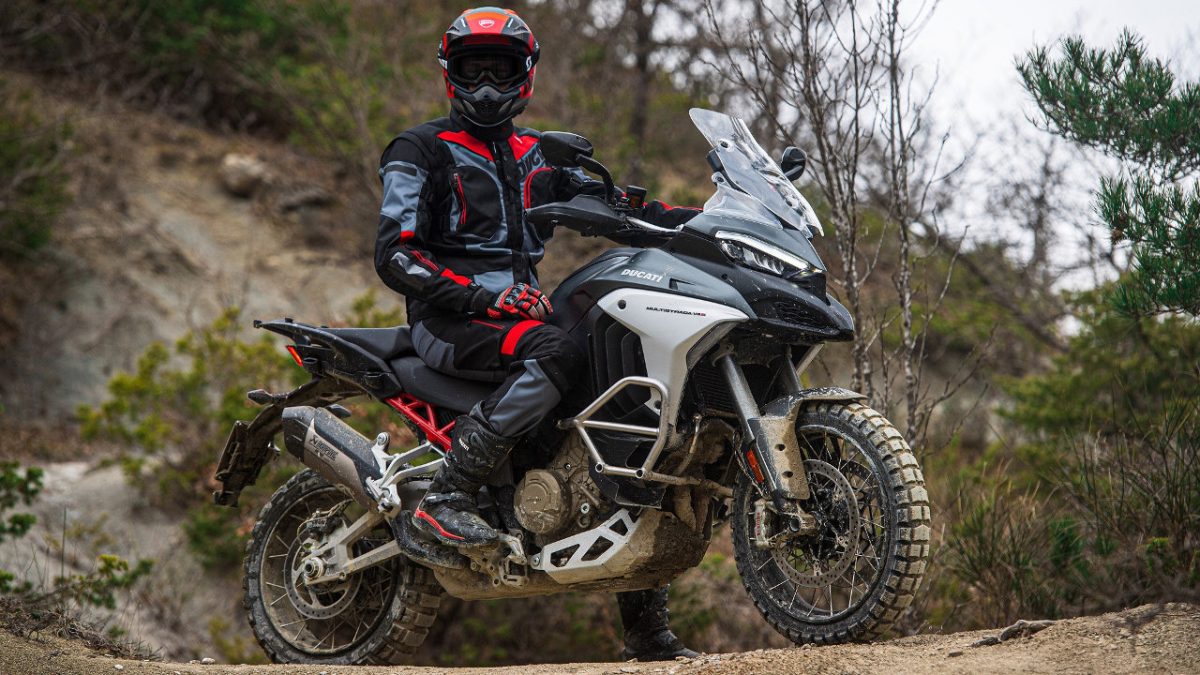 Διαθέσιμη η νέα συλλογή ρουχισμού της Ducati 2023