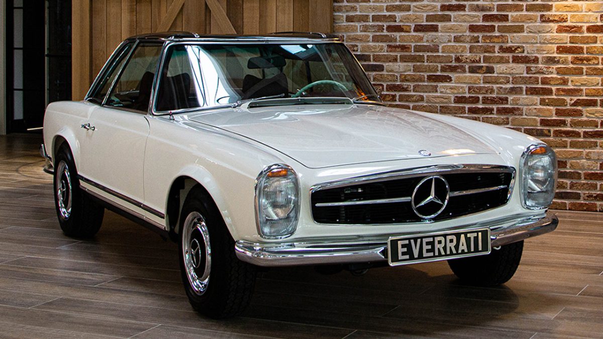 Mercedes W113 SL