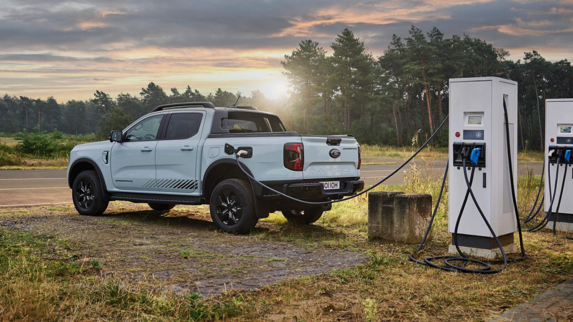 FORD RANGER PHEV_03