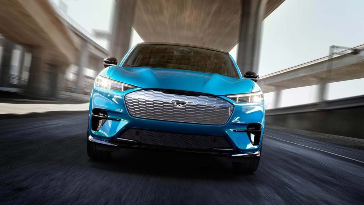 FORD_MUSTANG_MACH-E_06