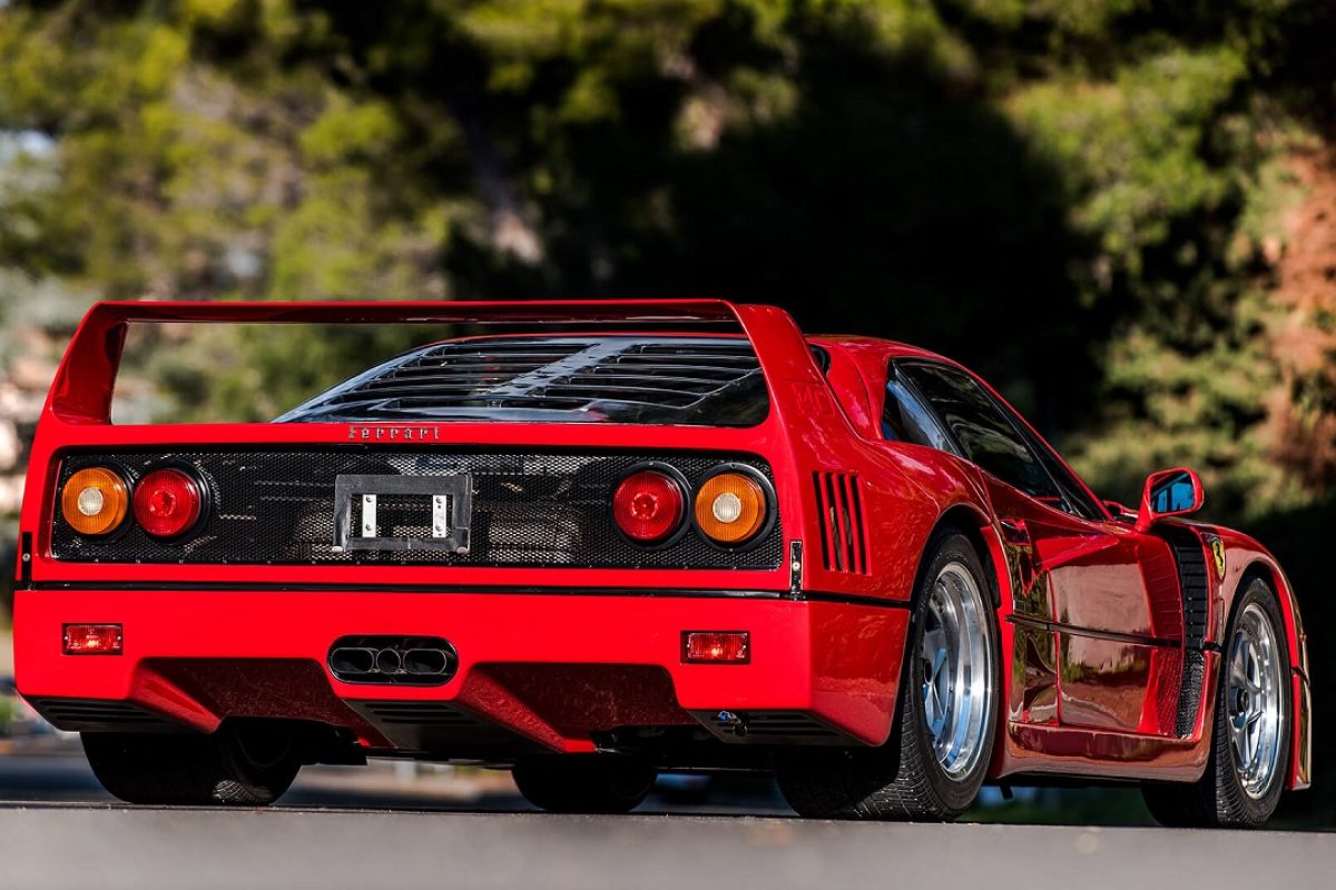 Ferrari-F40-1