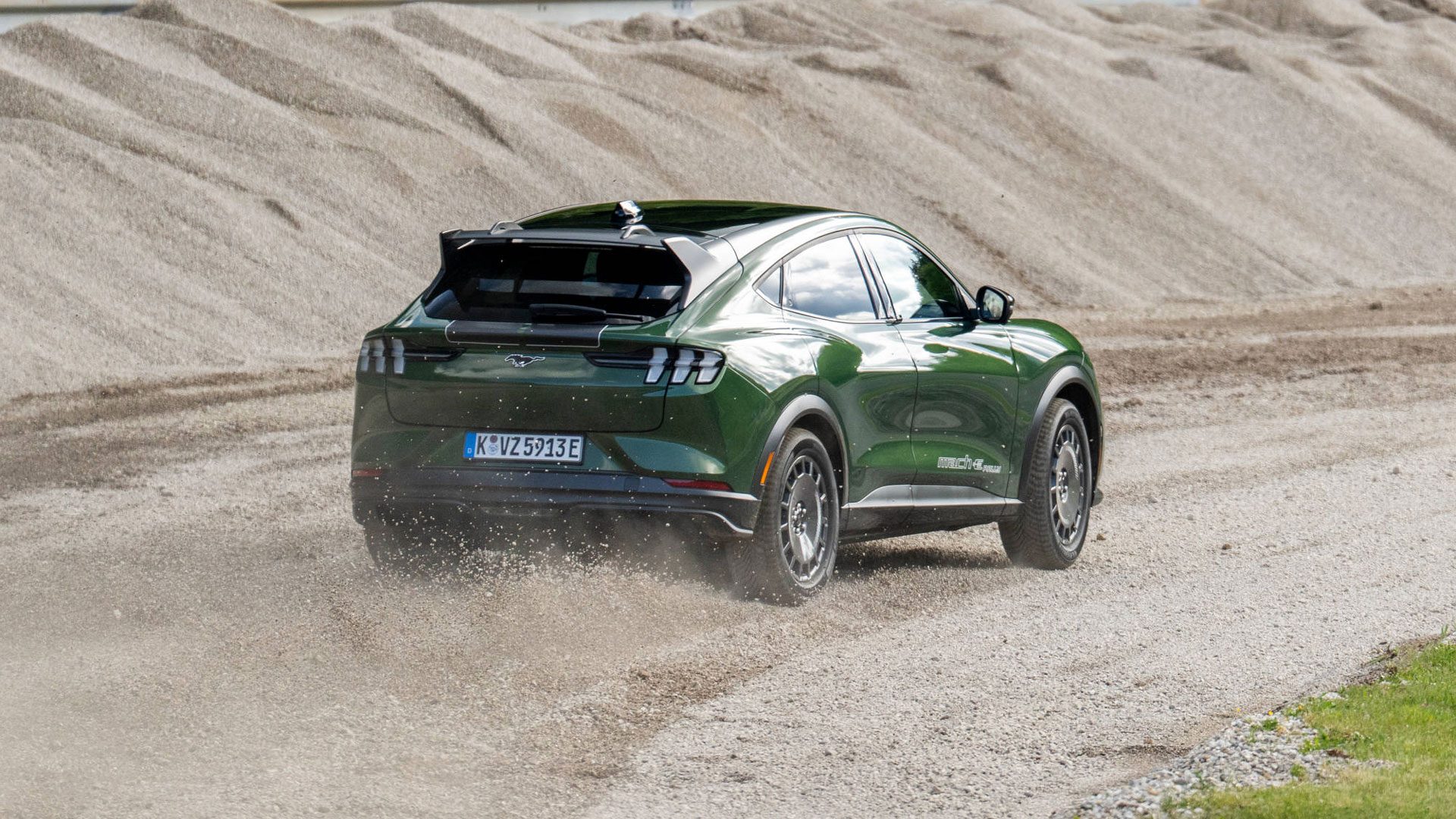Ford-Mustang-Mach-E-Rally