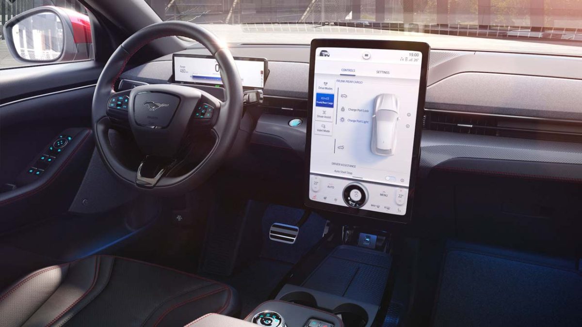 Ford-Mustang_mach_up