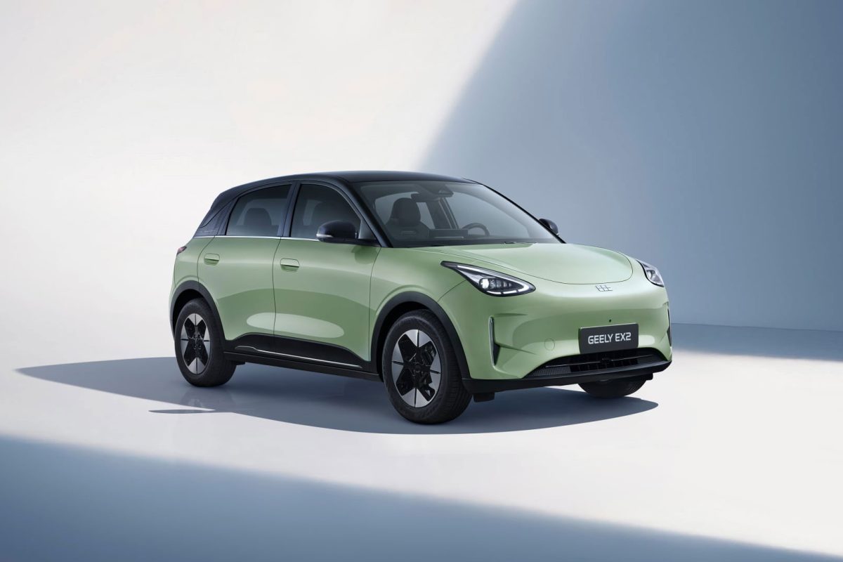 Geely-E2(2)