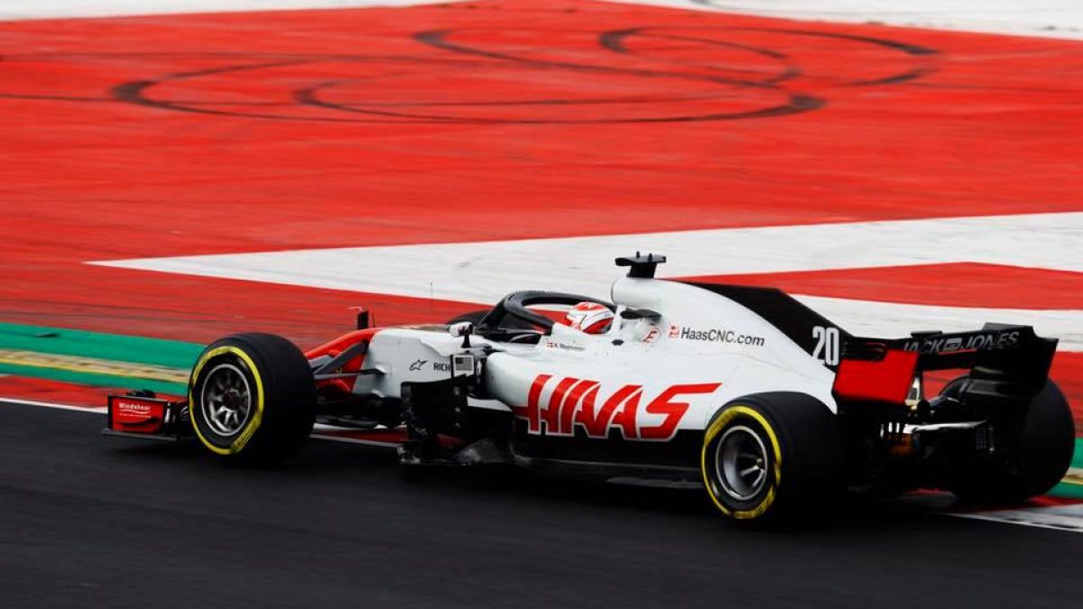 HaasF1_02