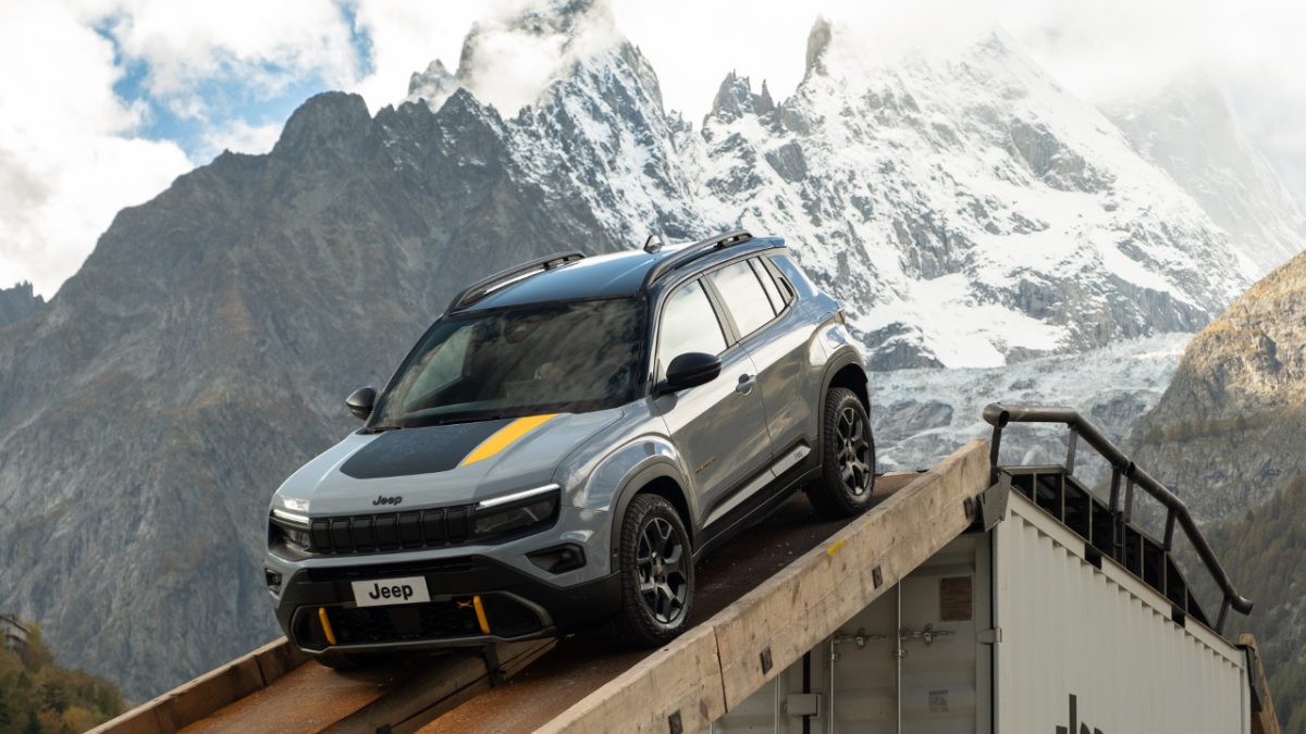 JeepAvenger4xeTheNorthFaceEdition