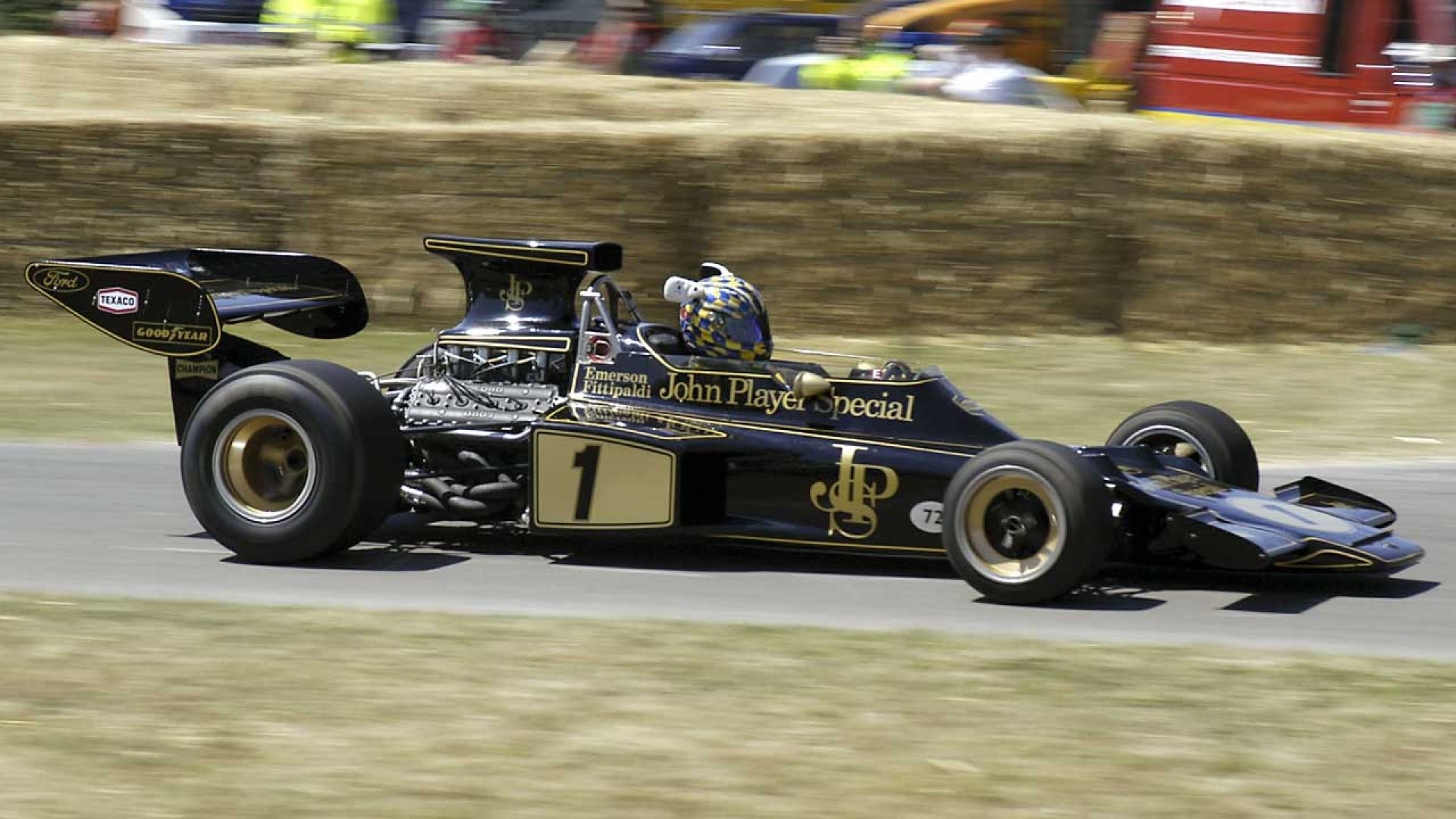 LOTUS_72
